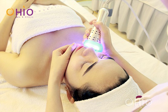 Trẻ hóa da vùng cổ bằng mặt nạ vi tảo - Phòng khám da liễu OHIO Trẻ hóa da vùng cổ bằng mặt nạ vi tảo