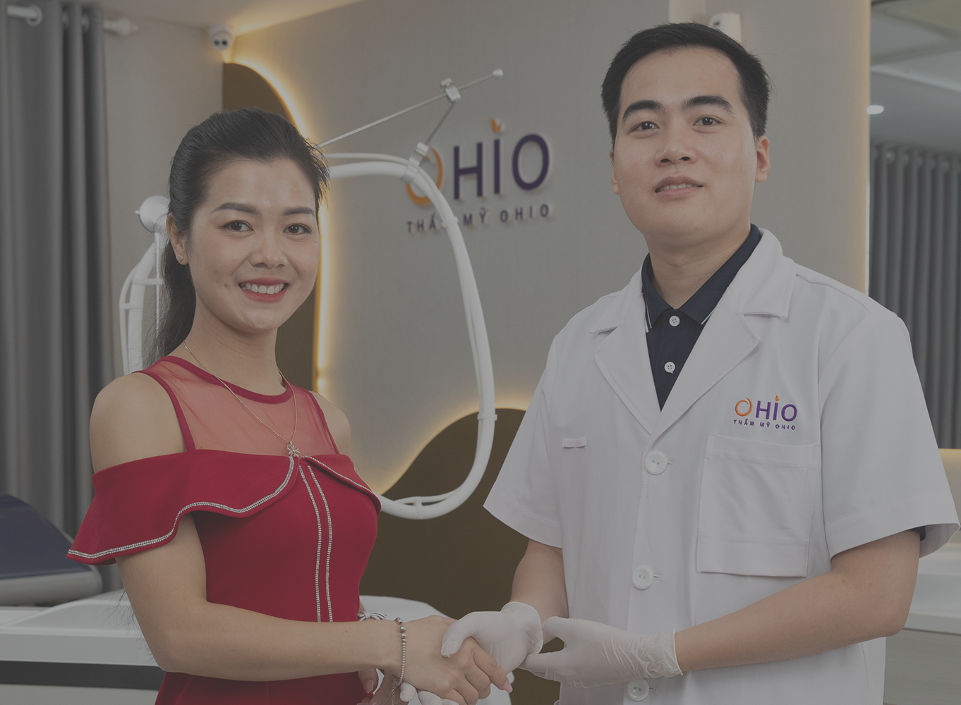 Lấy lại đôi chân sáng mịn như gái đôi mươi sau trị giãn mao mạch